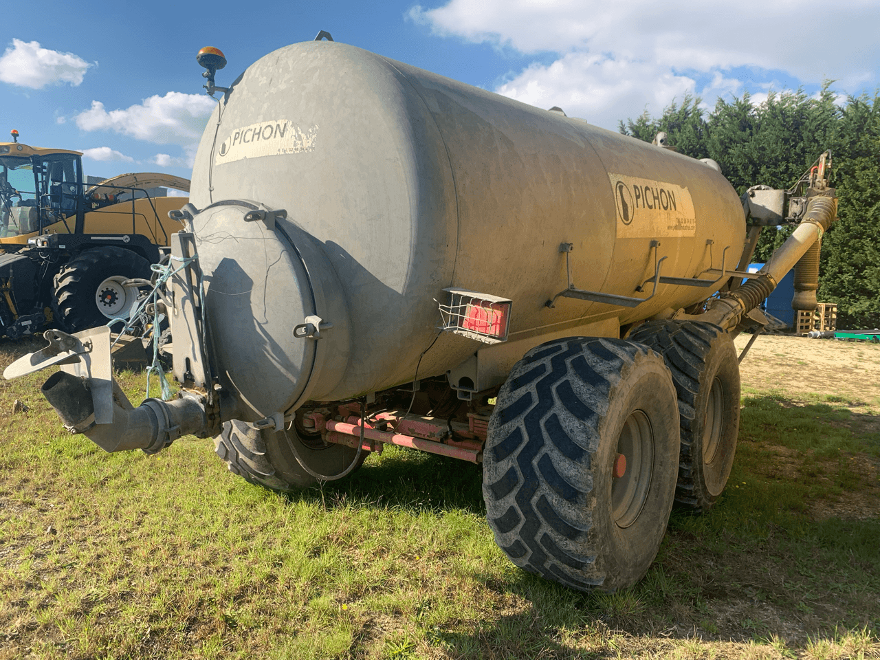 Pumpfass del tipo Pichon TCI 12600, Gebrauchtmaschine In TREMEUR (Immagine 3)