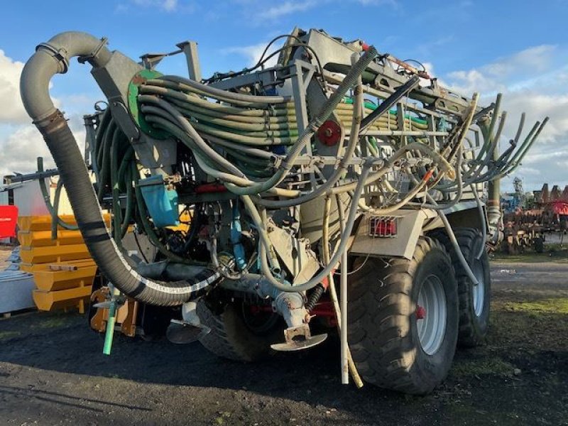 Pumpfass типа Pichon TCI 18, Gebrauchtmaschine в les hayons (Фотография 4)