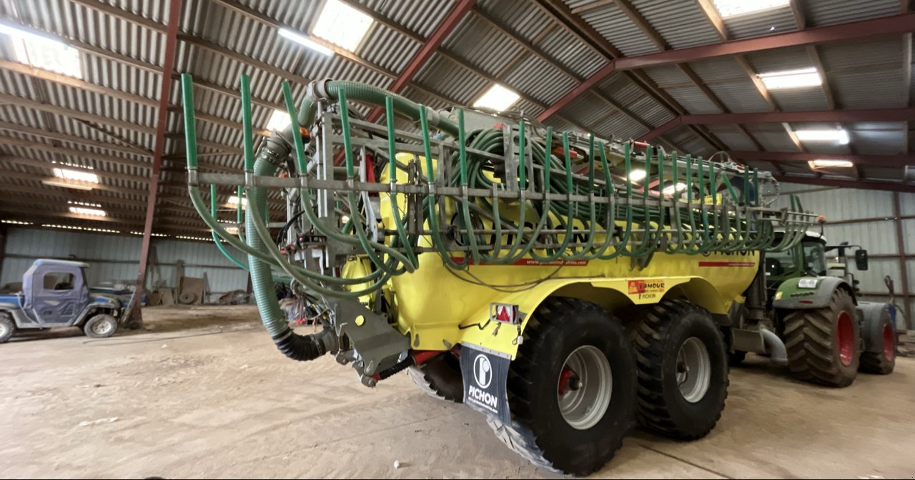 Pumpfass van het type Pichon TCI 22700, Gebrauchtmaschine in JOSSELIN (Foto 3)