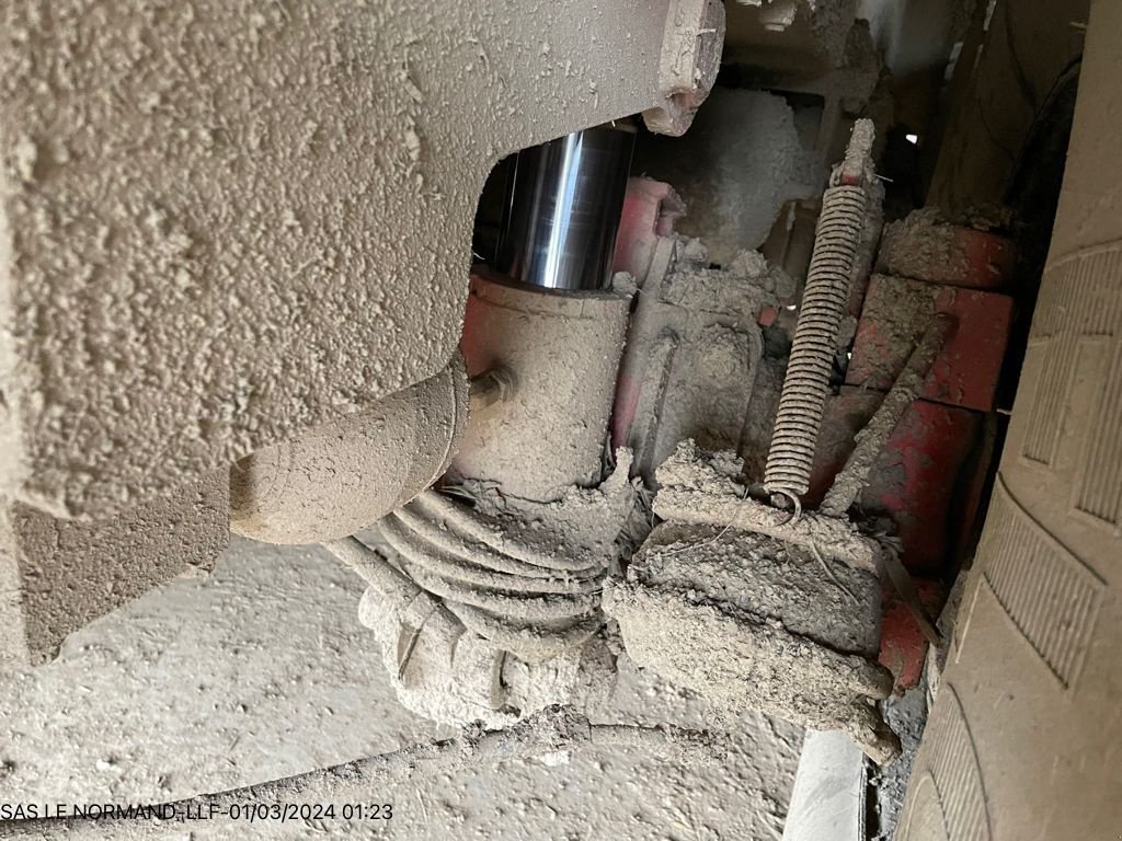 Pumpfass typu Pichon TCI26500, Gebrauchtmaschine w JOSSELIN (Zdjęcie 4)