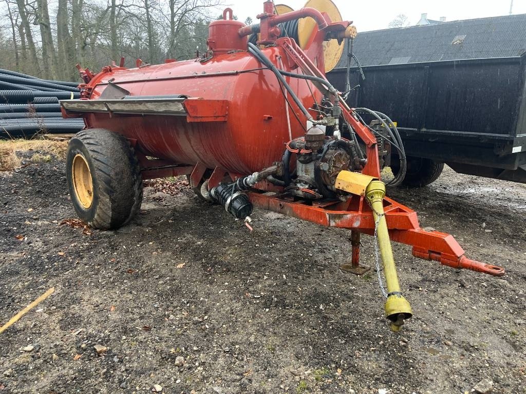 Pumpfass du type Samson Spuler, Gebrauchtmaschine en Mern (Photo 1)