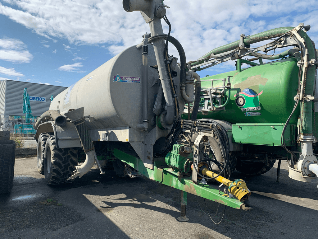 Pumpfass des Typs Sonstige 15000 LITRES, Gebrauchtmaschine in TREMEUR (Bild 1)