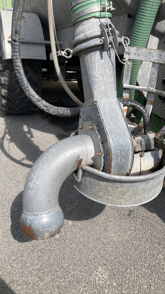 Pumpfass des Typs Sonstige 15500 LITRES, Gebrauchtmaschine in CINTHEAUX (Bild 4)