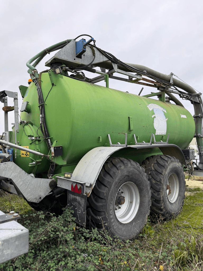 Pumpfass typu Sonstige 16700 LITRES, Gebrauchtmaschine v TREMEUR (Obrázok 3)