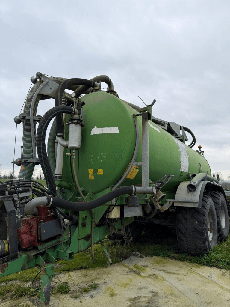 Pumpfass typu Sonstige 16700 LITRES, Gebrauchtmaschine v TREMEUR (Obrázok 2)