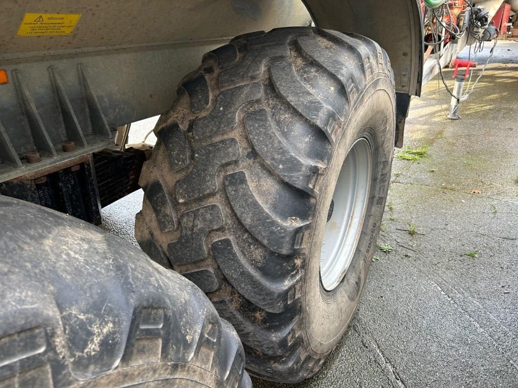 Pumpfass des Typs Sonstige 16700, Gebrauchtmaschine in JOSSELIN (Bild 10)