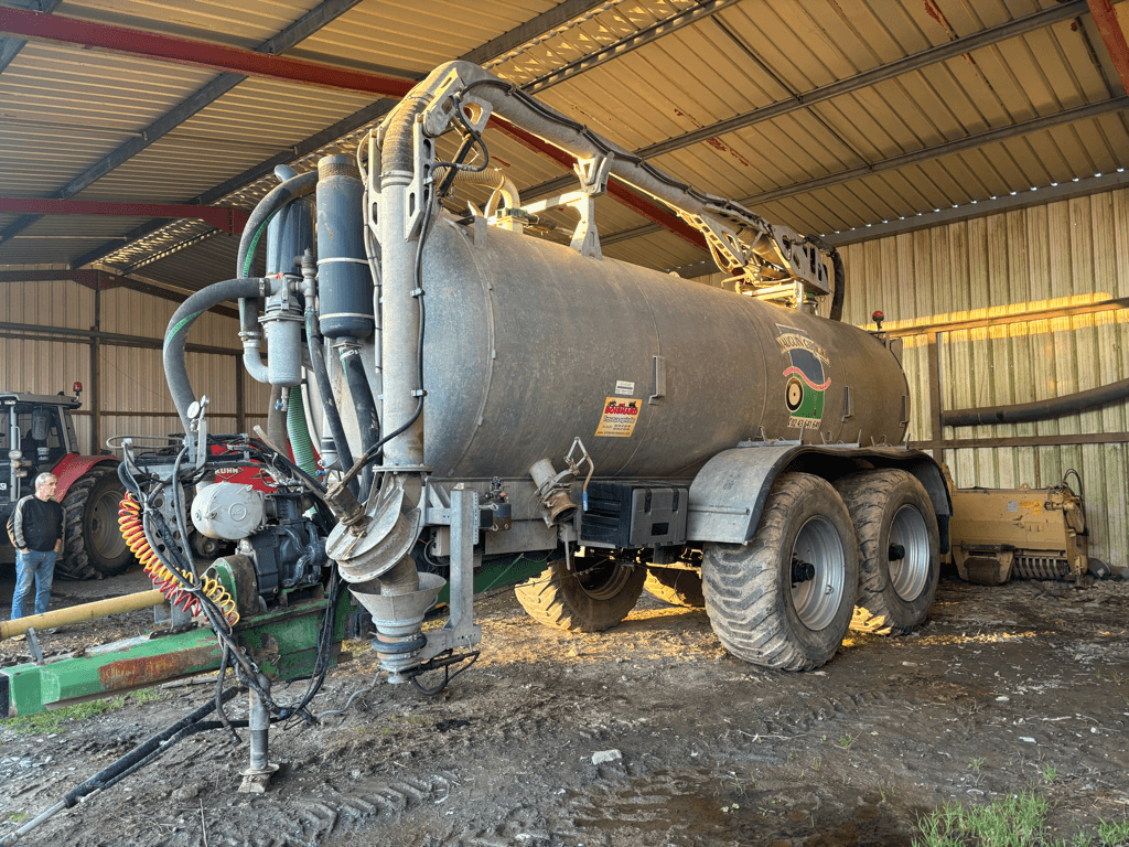 Pumpfass типа Sonstige 20500L, Gebrauchtmaschine в TREMEUR (Фотография 1)