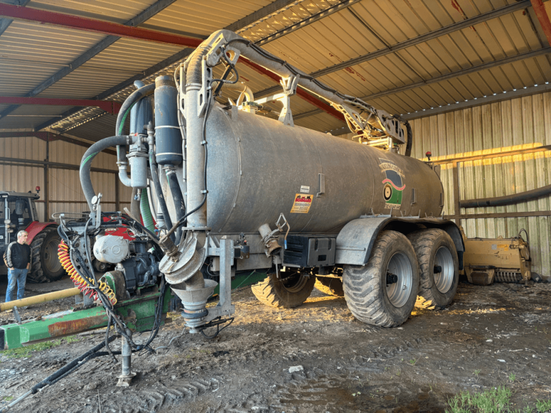 Pumpfass Türe ait Sonstige 20500L, Gebrauchtmaschine içinde TREMEUR