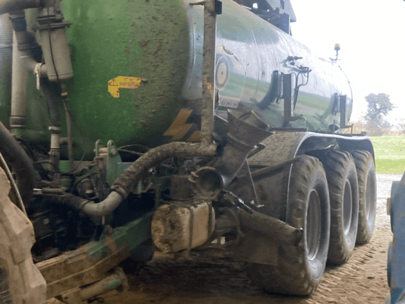 Pumpfass Türe ait Sonstige 22000 L, Gebrauchtmaschine içinde TREMEUR (resim 1)