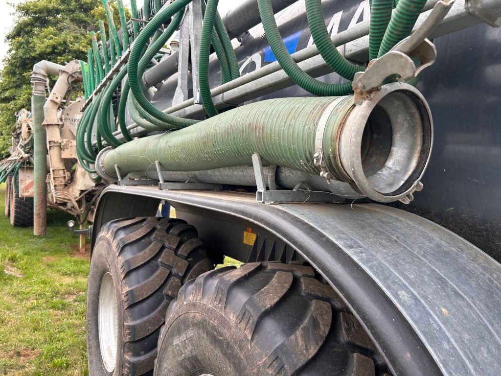 Pumpfass del tipo Sonstige CYCLONE 15000, Gebrauchtmaschine In LANDIVISIAU (Immagine 9)