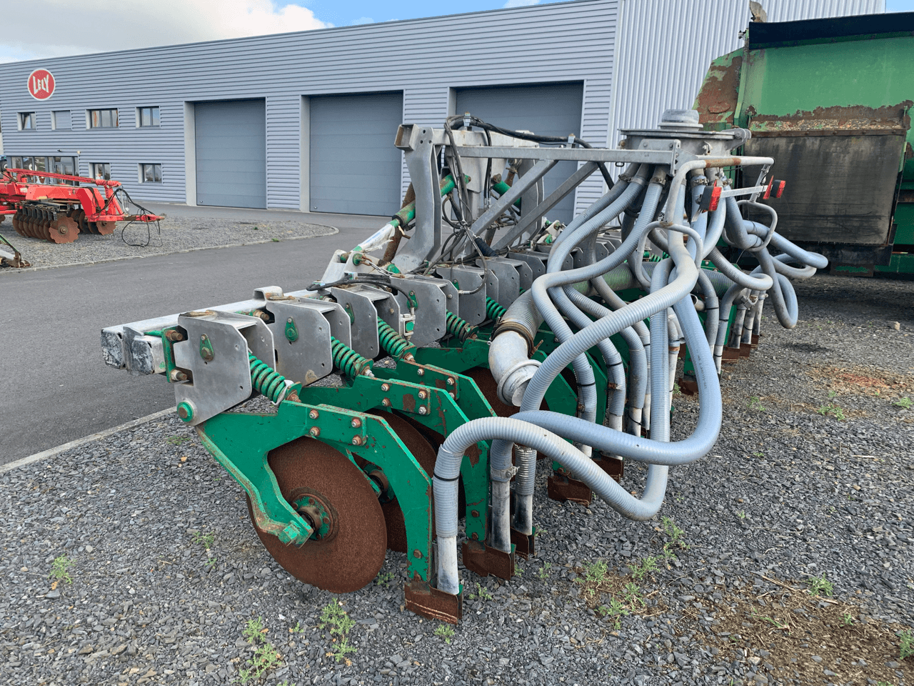 Pumpfass typu Sonstige ENFOUISSEUR, Gebrauchtmaschine v CONDE SUR VIRE (Obrázek 3)