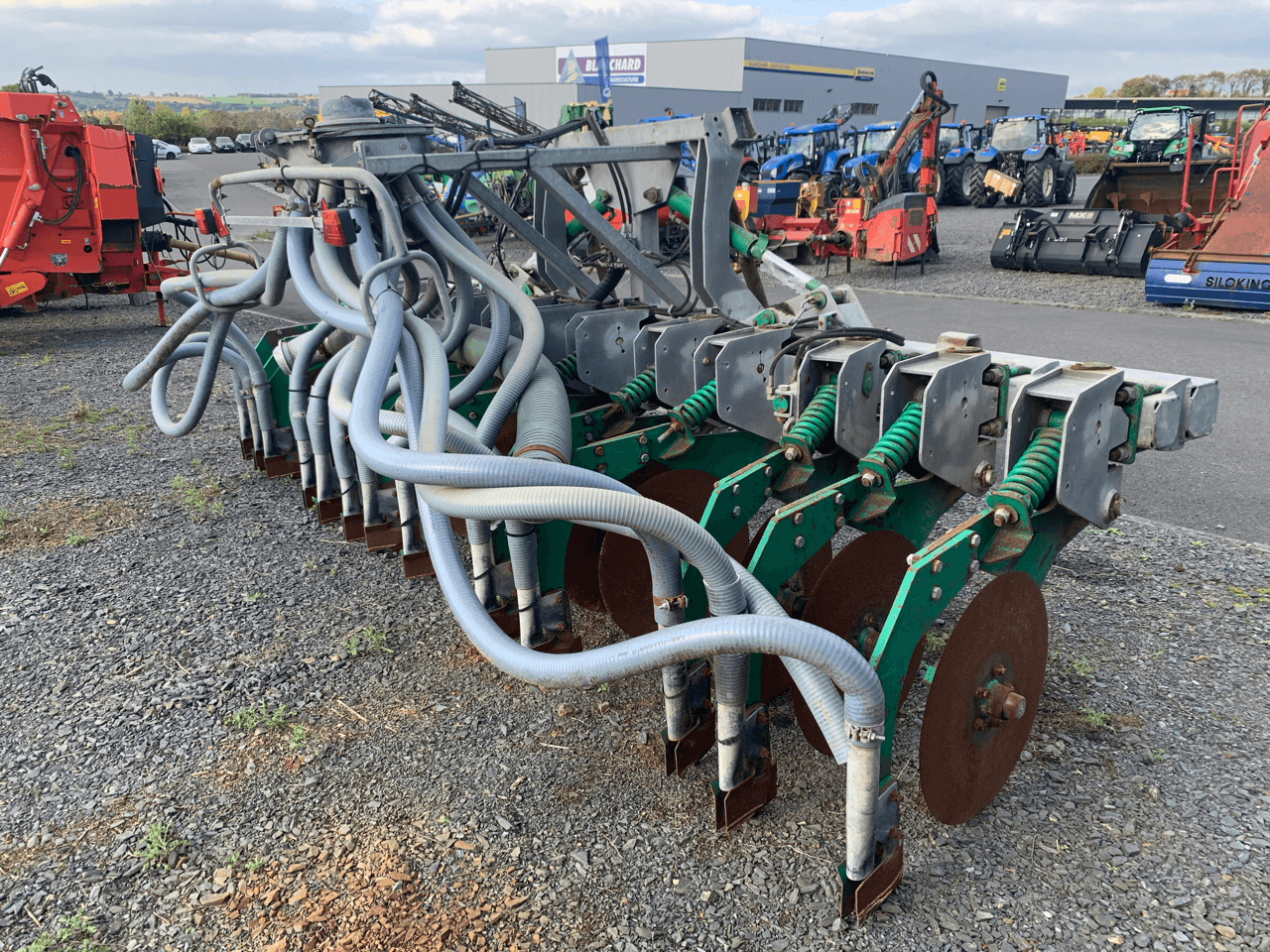 Pumpfass typu Sonstige ENFOUISSEUR, Gebrauchtmaschine v CONDE SUR VIRE (Obrázek 5)