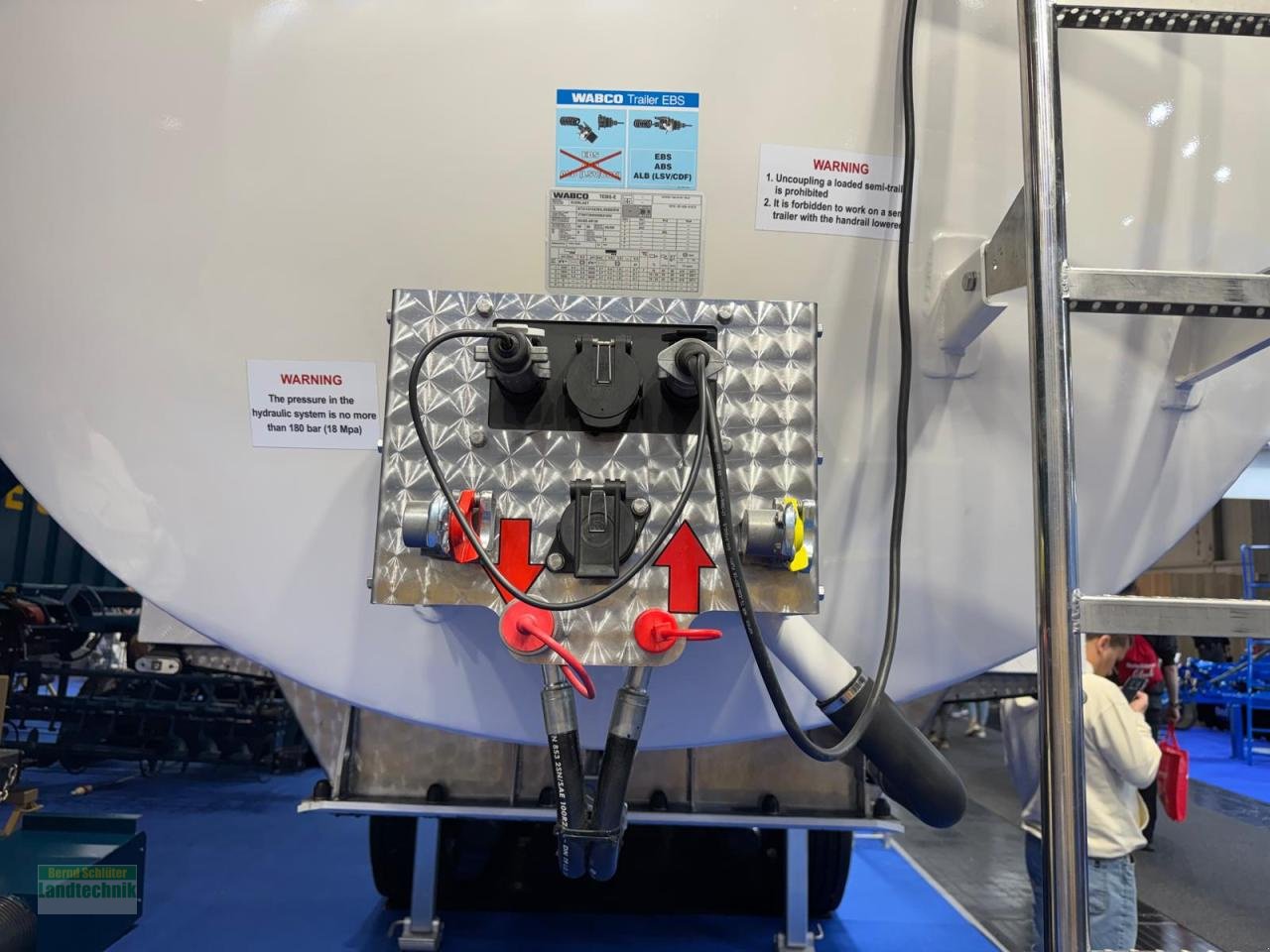 Pumpfass del tipo Sonstige Güllezubringer, Neumaschine In Büren (Immagine 7)