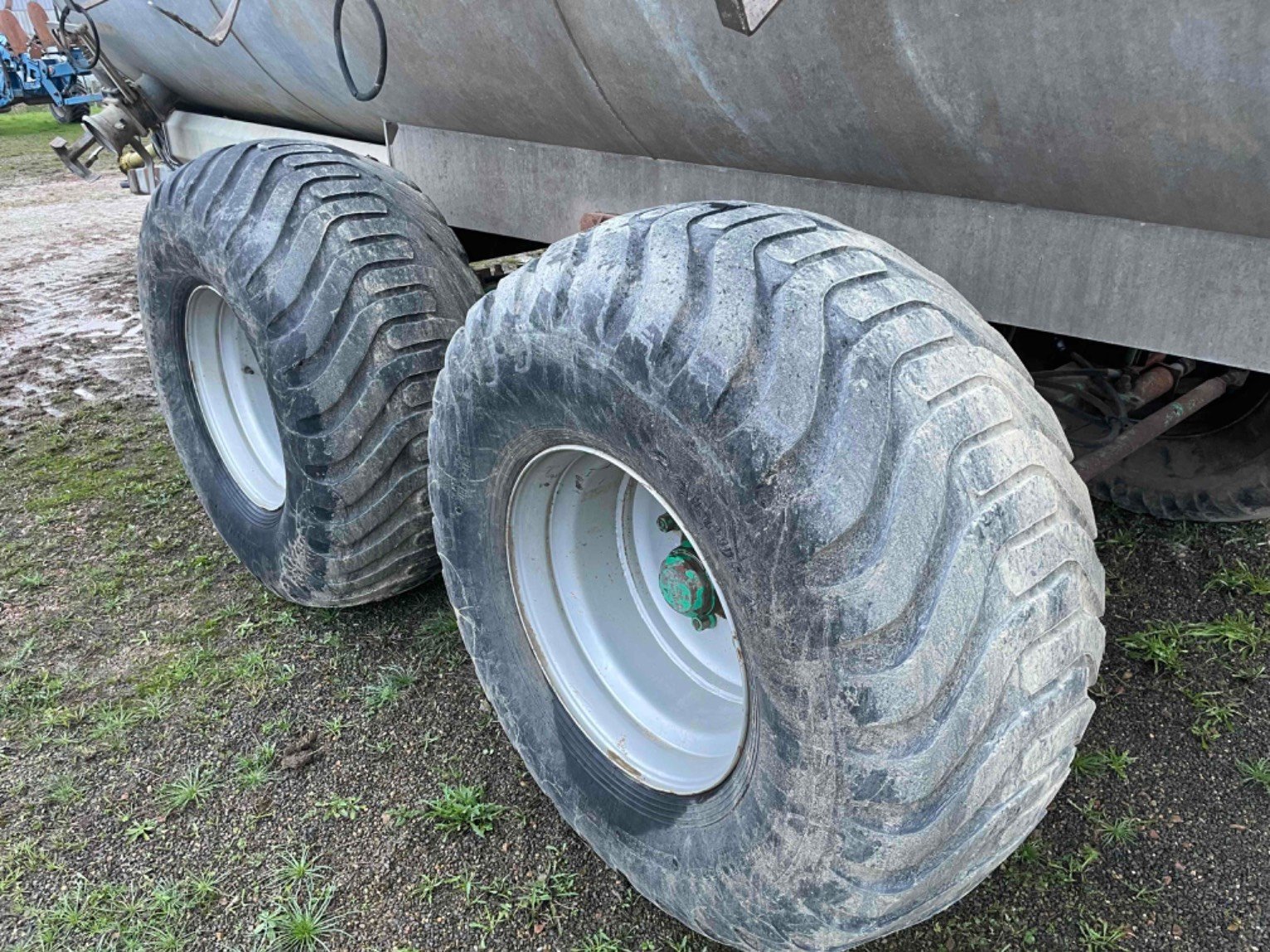 Pumpfass del tipo Sonstige Tonne à lisier TONNEALISIER . Tonalis, Gebrauchtmaschine In SAINT CLAIR SUR ELLE (Immagine 9)