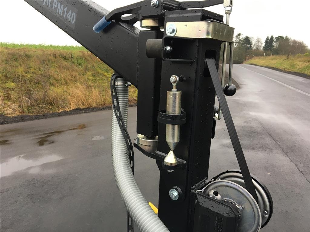 Pumpfass del tipo Sonstige Vaculyft PM 140 Selvkørende Vacumløfter til alle slags fliser og kansten, Gebrauchtmaschine In Roslev (Immagine 15)