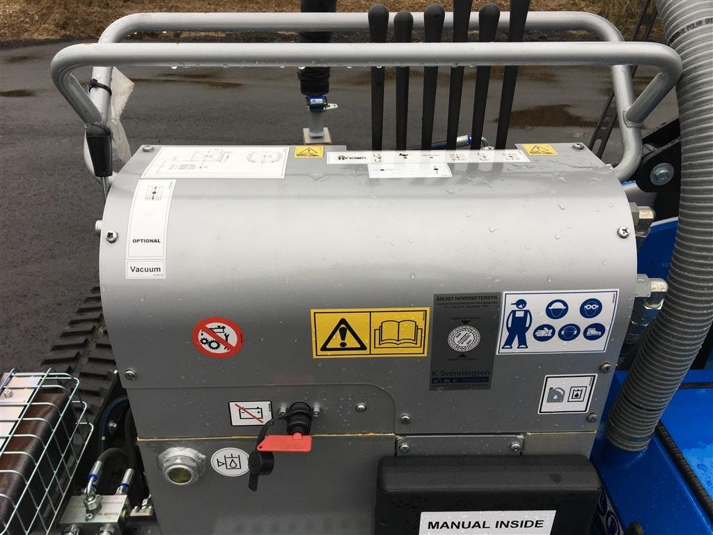 Pumpfass del tipo Sonstige Vaculyft PM 140 Selvkørende Vacumløfter til alle slags fliser og kansten, Gebrauchtmaschine In Roslev (Immagine 20)