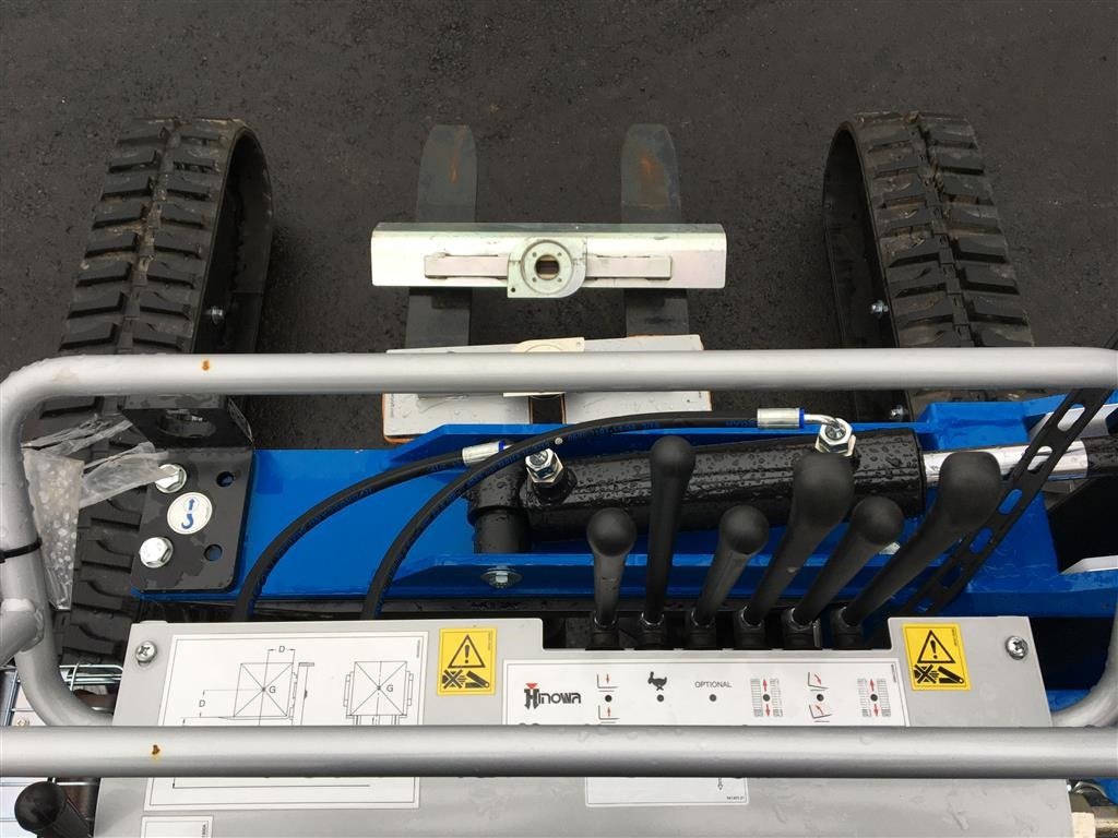 Pumpfass del tipo Sonstige Vaculyft PM 140 Selvkørende Vacumløfter til alle slags fliser og kansten, Gebrauchtmaschine In Roslev (Immagine 14)