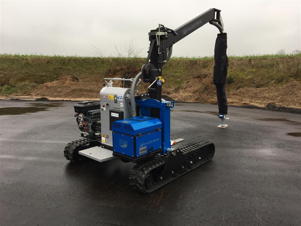 Pumpfass del tipo Sonstige Vaculyft PM 140 Selvkørende Vacumløfter til alle slags fliser og kansten, Gebrauchtmaschine In Roslev (Immagine 1)