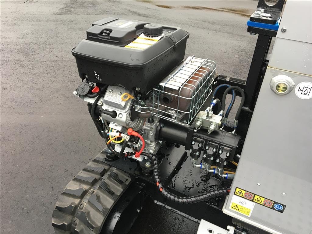 Pumpfass del tipo Sonstige Vaculyft PM 140 Selvkørende Vacumløfter til alle slags fliser og kansten, Gebrauchtmaschine In Roslev (Immagine 12)