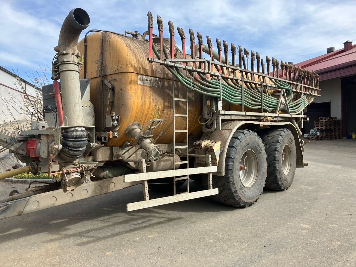 Pumpfass des Typs Vakutec 18500, Gebrauchtmaschine in Zwettl (Bild 2)