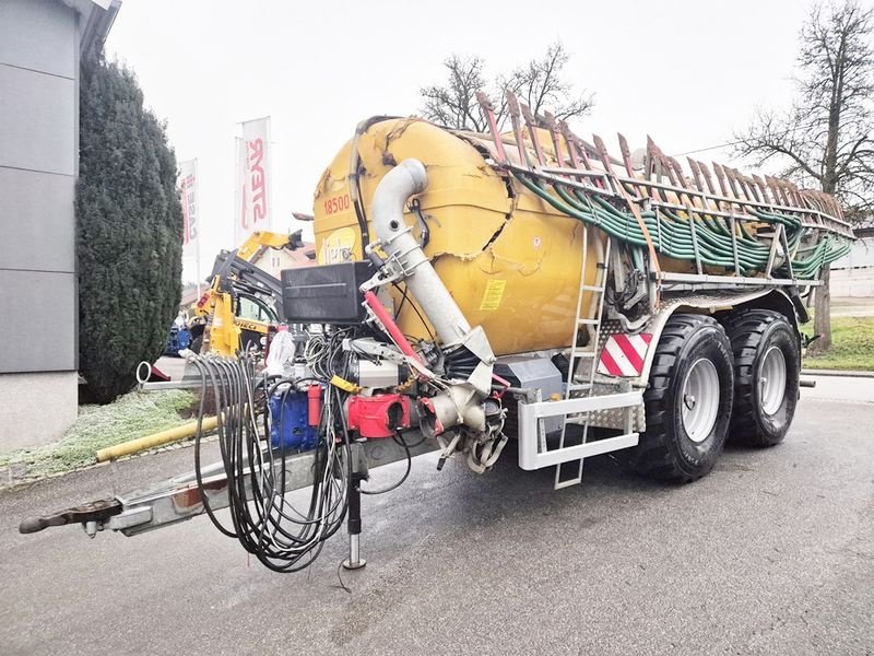Pumpfass of the type Vakutec Light 18.500 Polyesterfass mit Unfallschaden, Gebrauchtmaschine in St. Marienkirchen (Picture 1)
