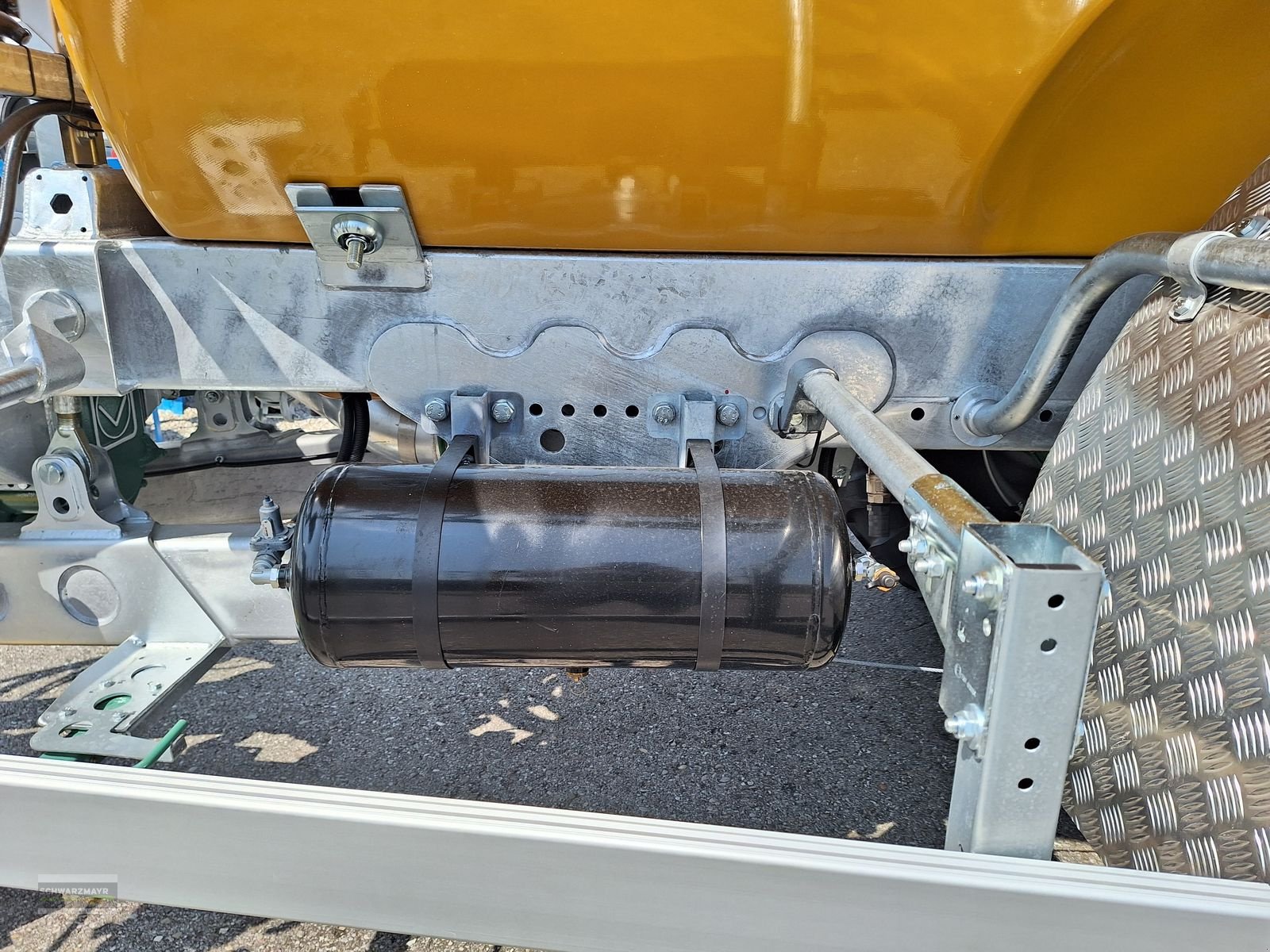 Pumpfass del tipo Vakutec MKE 15,5 PU light EC, Neumaschine In Aurolzmünster (Immagine 17)