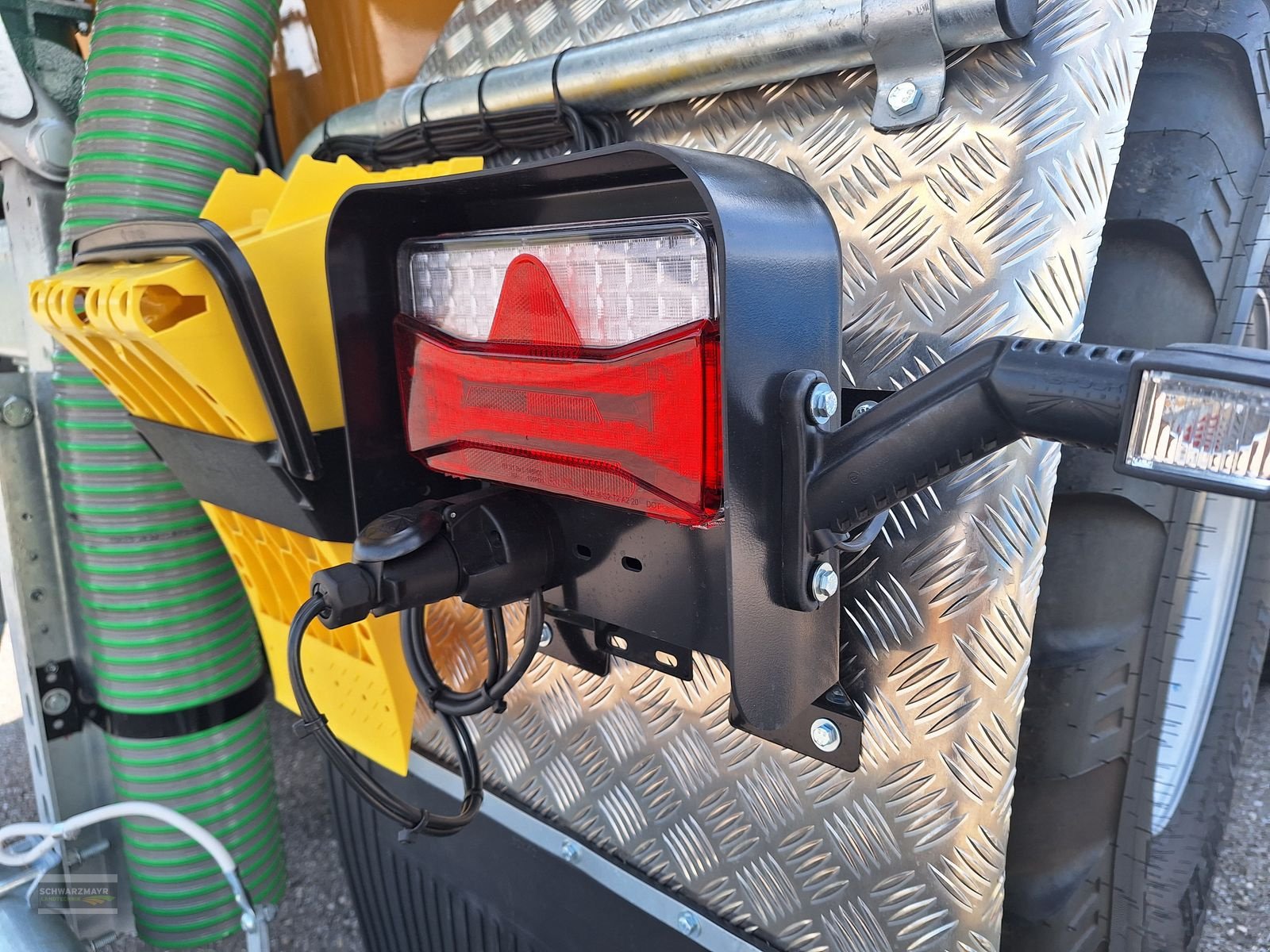 Pumpfass del tipo Vakutec MKE 15,5 PU light EC, Neumaschine In Aurolzmünster (Immagine 11)