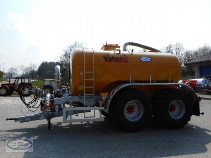 Pumpfass des Typs Vakutec MKE 15,5 PU light, Neumaschine in Münzkirchen (Bild 2)