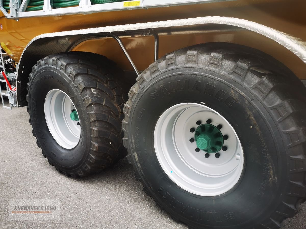 Pumpfass des Typs Vakutec Pumpfass 15500, Gebrauchtmaschine in Altenfelden (Bild 4)