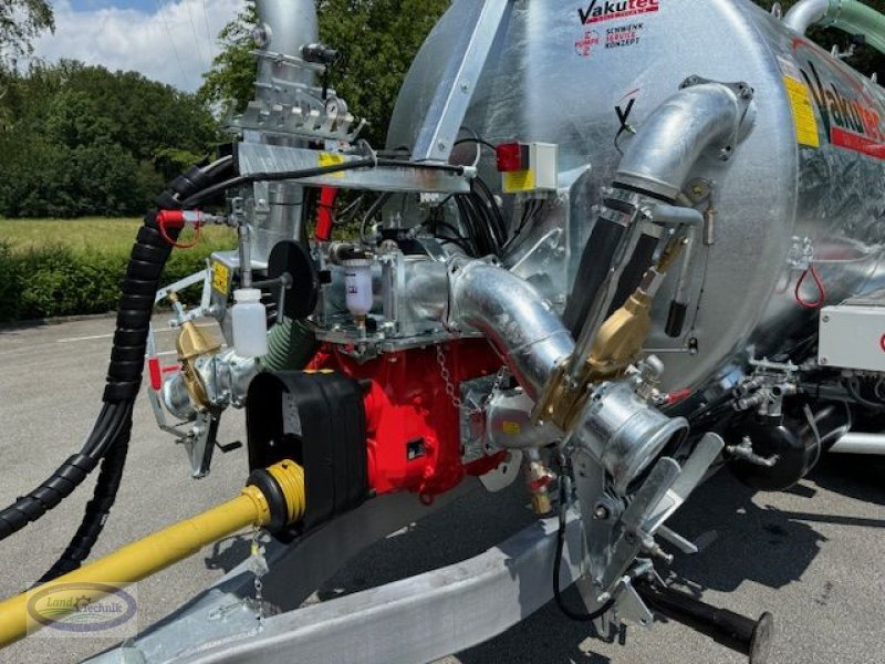 Pumpfass typu Vakutec VA 12500 PT Quick Service, Neumaschine w Münzkirchen (Zdjęcie 3)