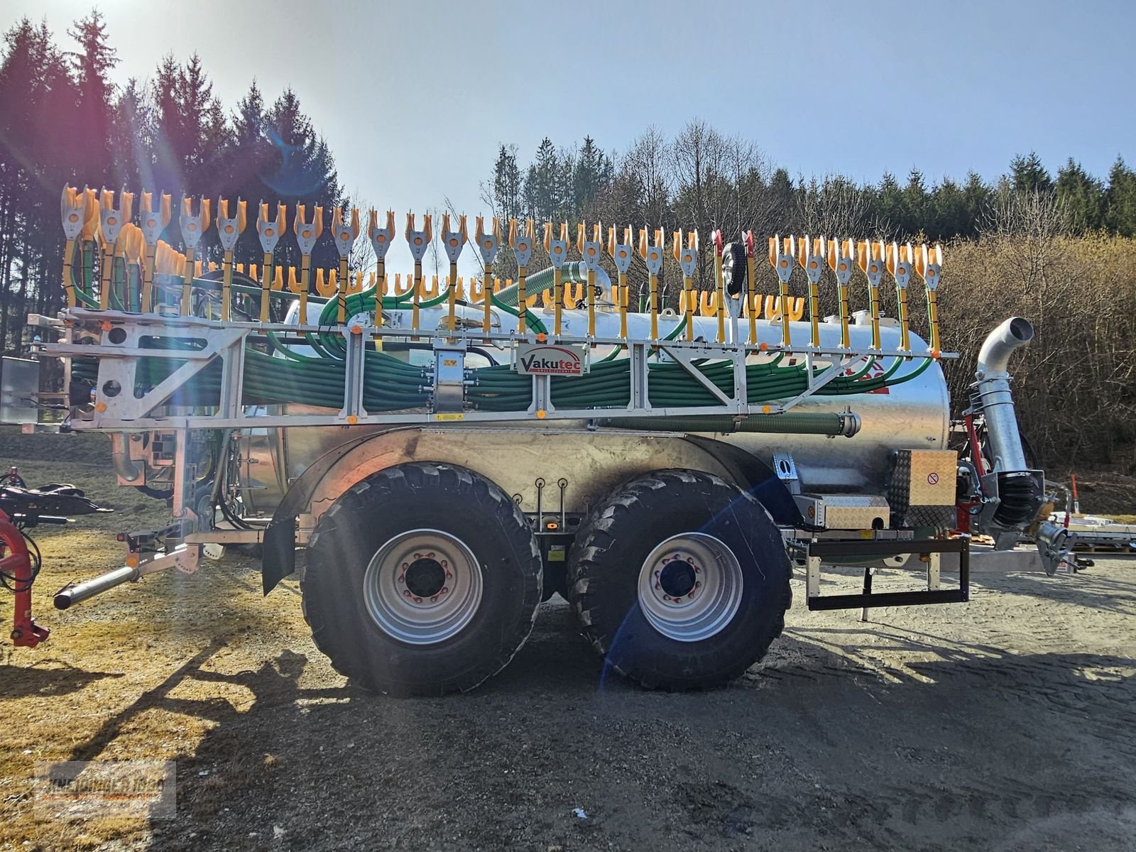 Pumpfass des Typs Vakutec VA 14800 PT Pumpfass, Neumaschine in Altenfelden (Bild 7)