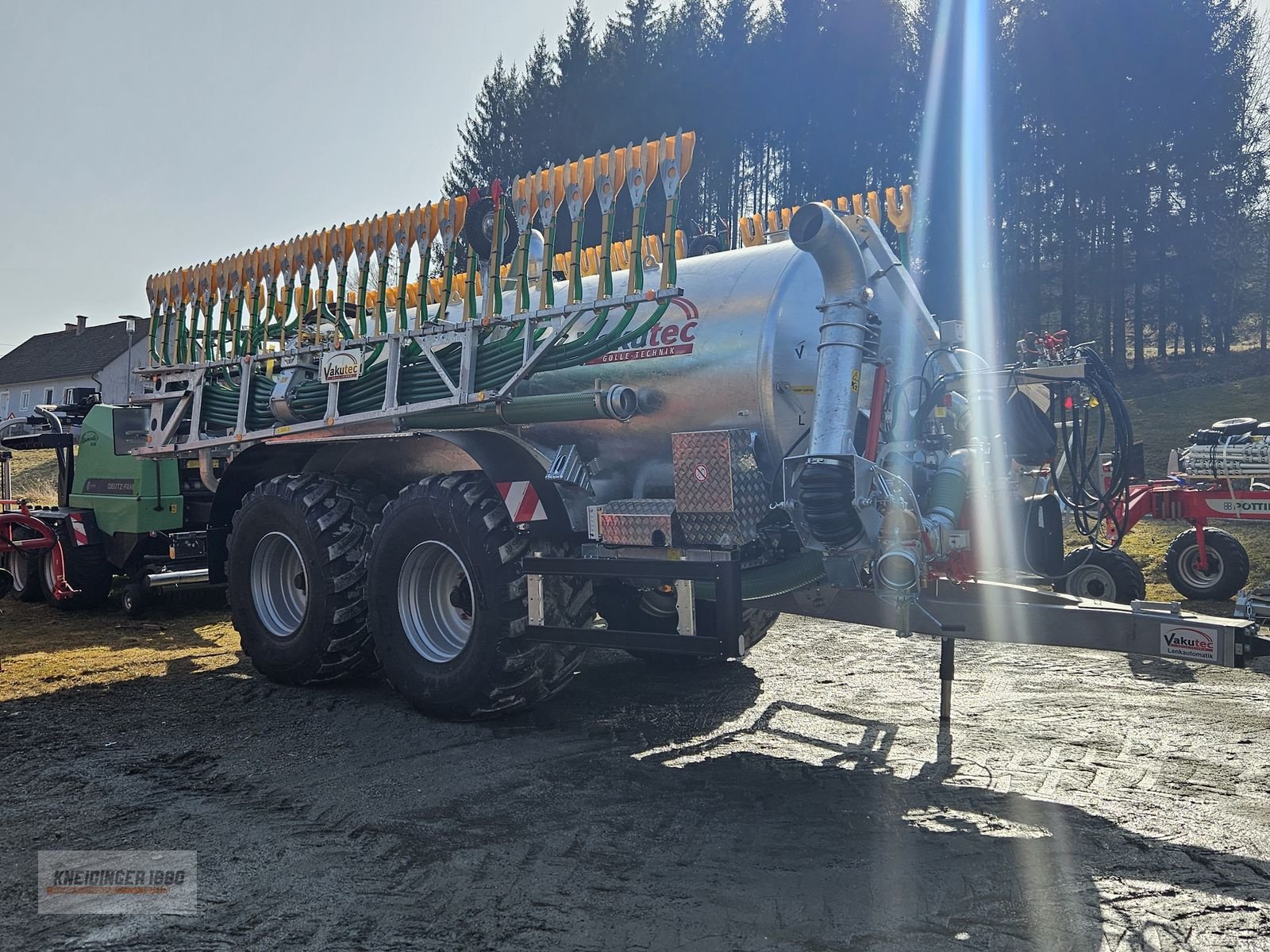 Pumpfass des Typs Vakutec VA 14800 PT Pumpfass, Neumaschine in Altenfelden (Bild 5)