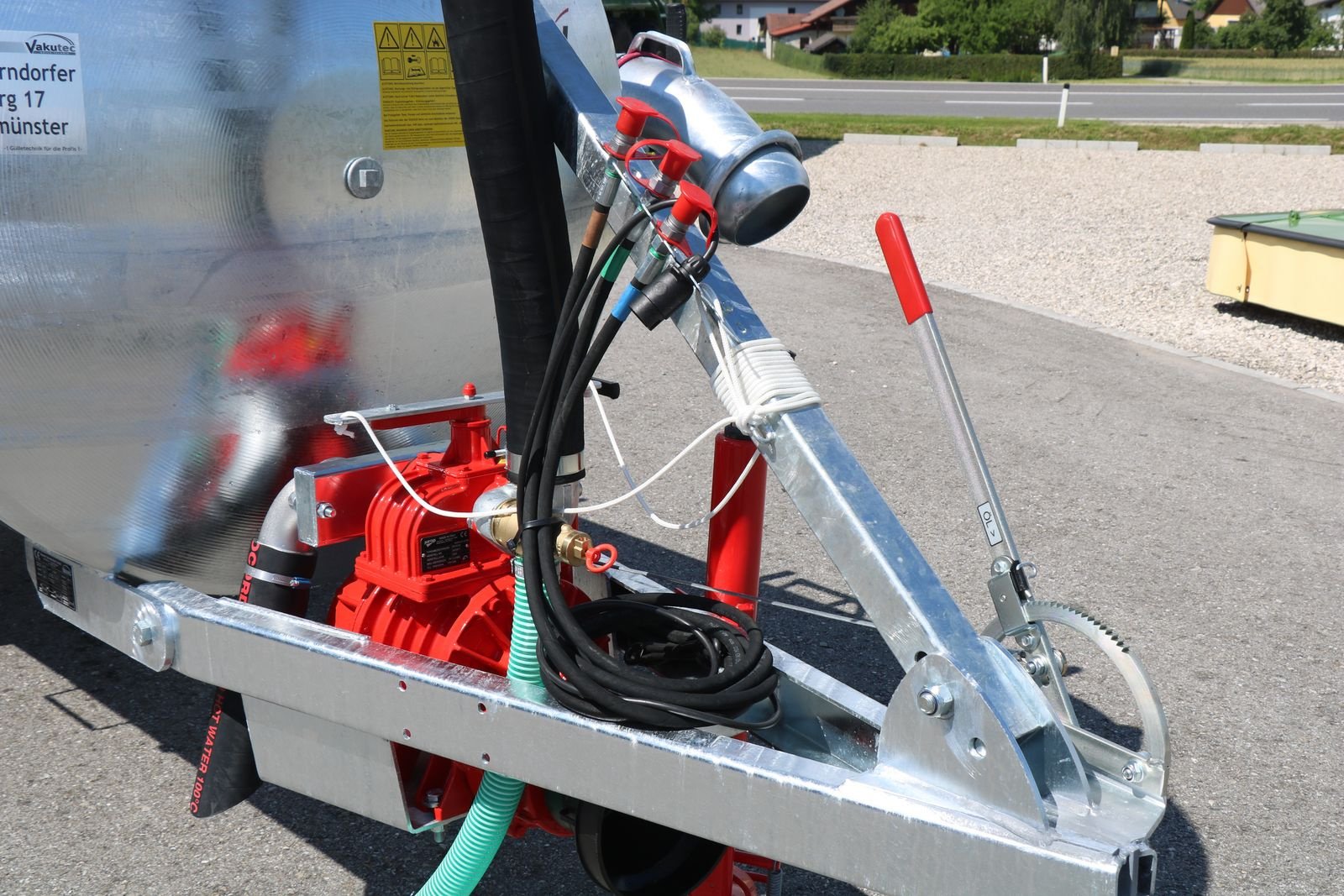 Pumpfass des Typs Vakutec VA 4000, Neumaschine in Schlitters (Bild 10)