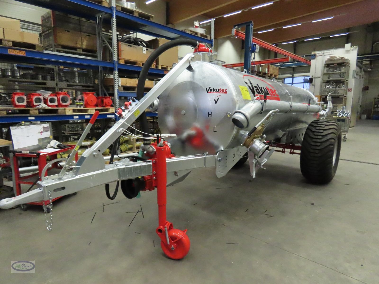 Pumpfass des Typs Vakutec VA 5200, Neumaschine in Münzkirchen (Bild 2)