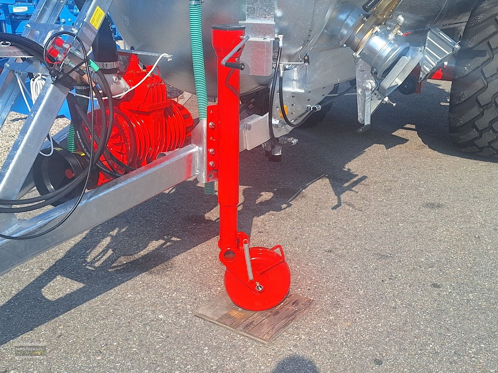 Pumpfass des Typs Vakutec VA 6150, Neumaschine in Aurolzmünster (Bild 8)