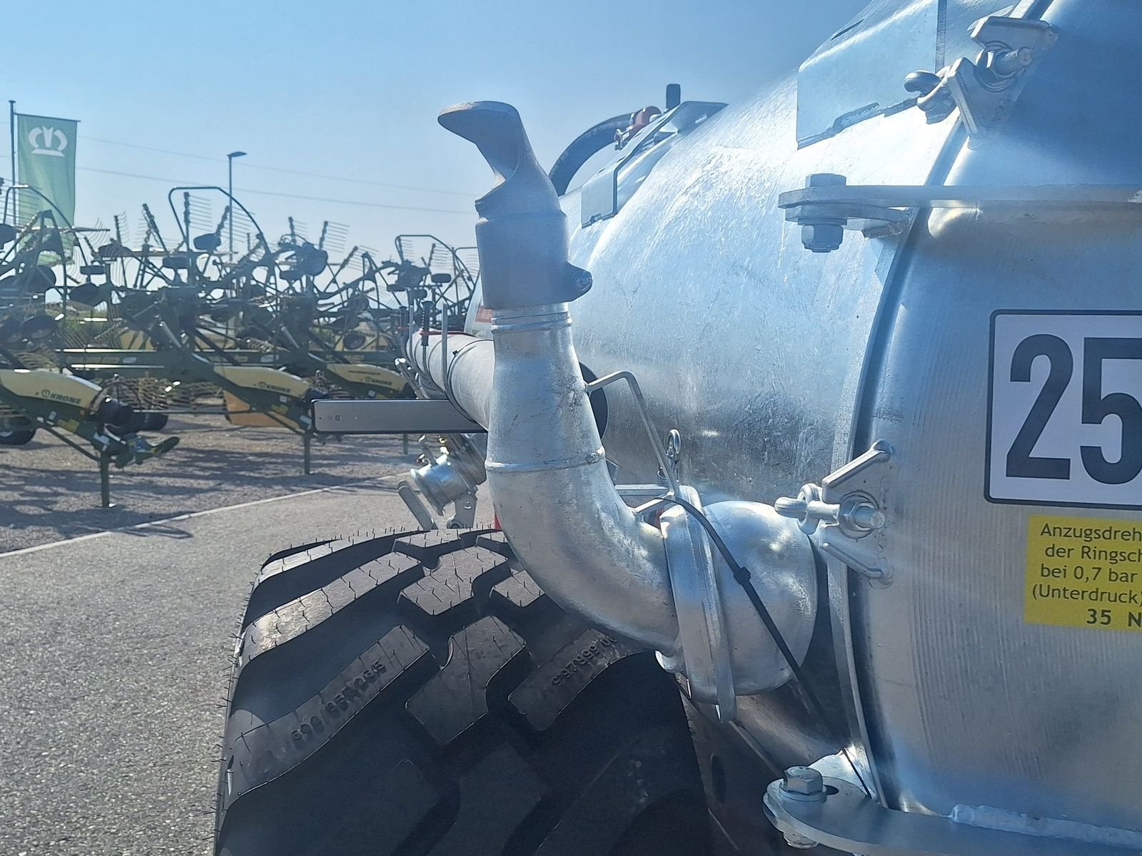 Pumpfass del tipo Vakutec VA 6150, Neumaschine In Feldkirchen (Immagine 26)