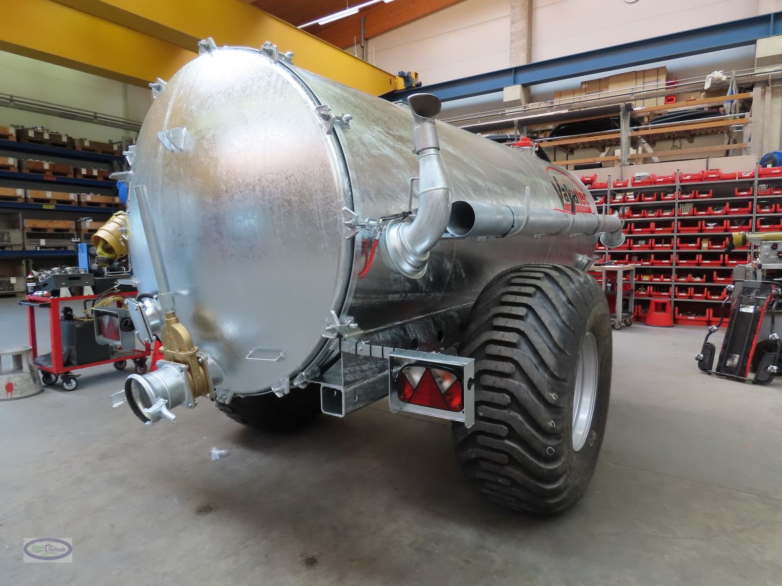 Pumpfass des Typs Vakutec VA 6500, Neumaschine in Münzkirchen (Bild 3)