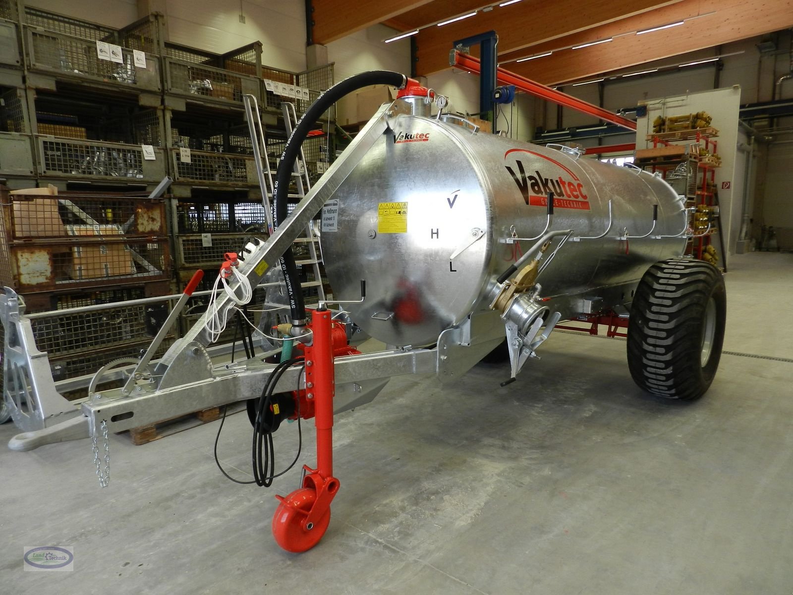 Pumpfass des Typs Vakutec VA 6500, Neumaschine in Münzkirchen (Bild 1)