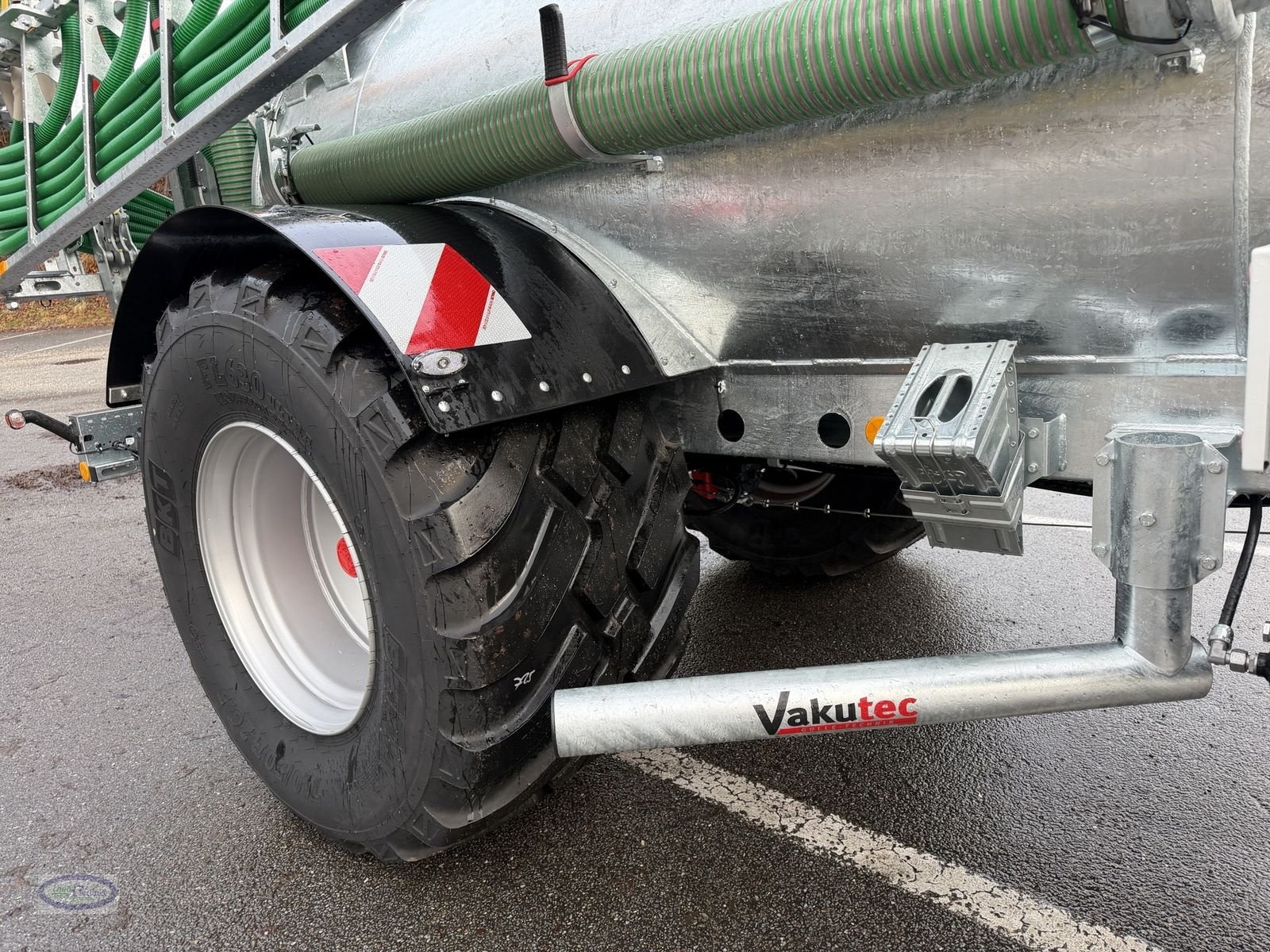 Pumpfass Türe ait Vakutec VA 7300, Neumaschine içinde Münzkirchen (resim 14)