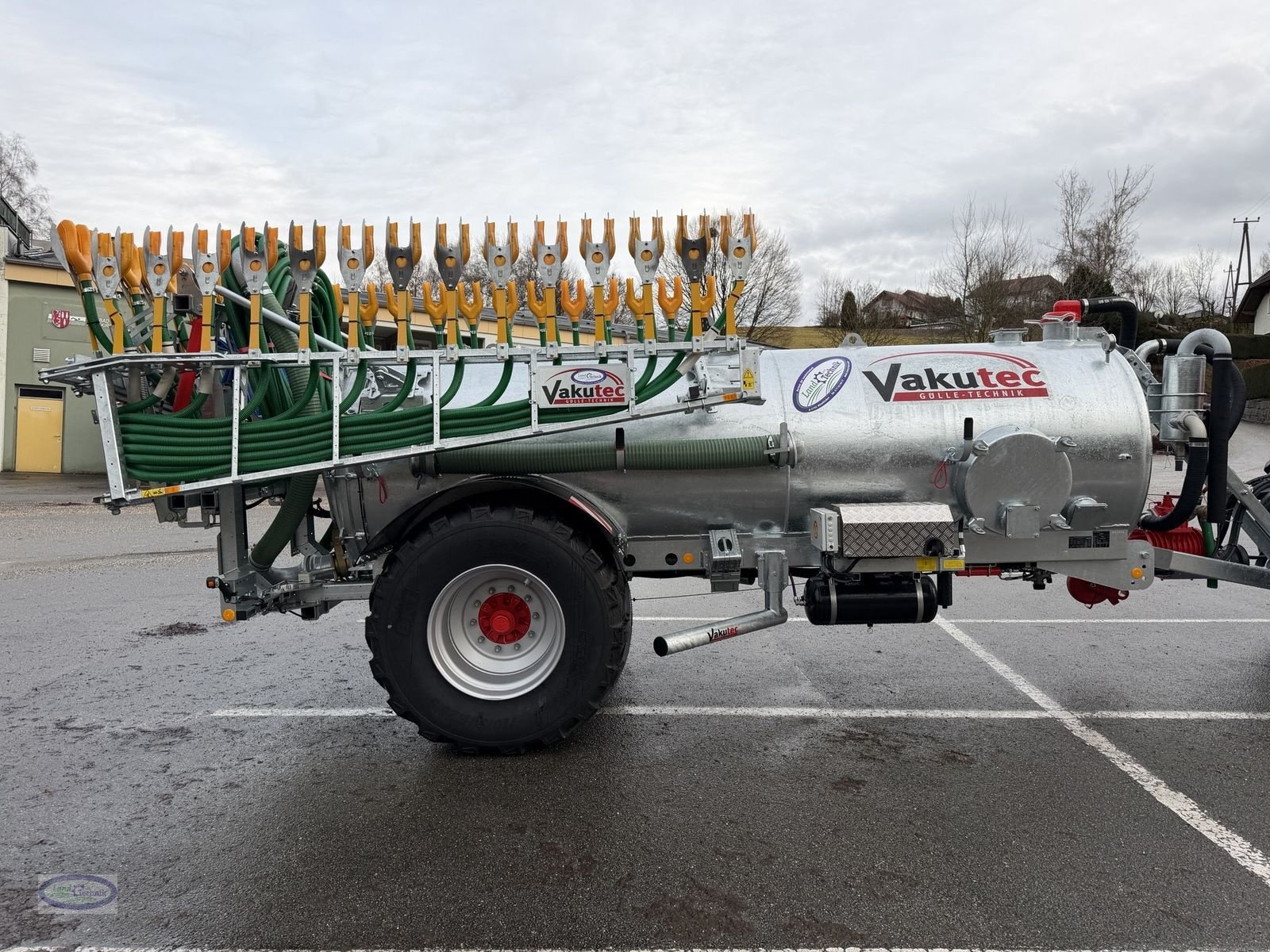 Pumpfass Türe ait Vakutec VA 7300, Neumaschine içinde Münzkirchen (resim 11)