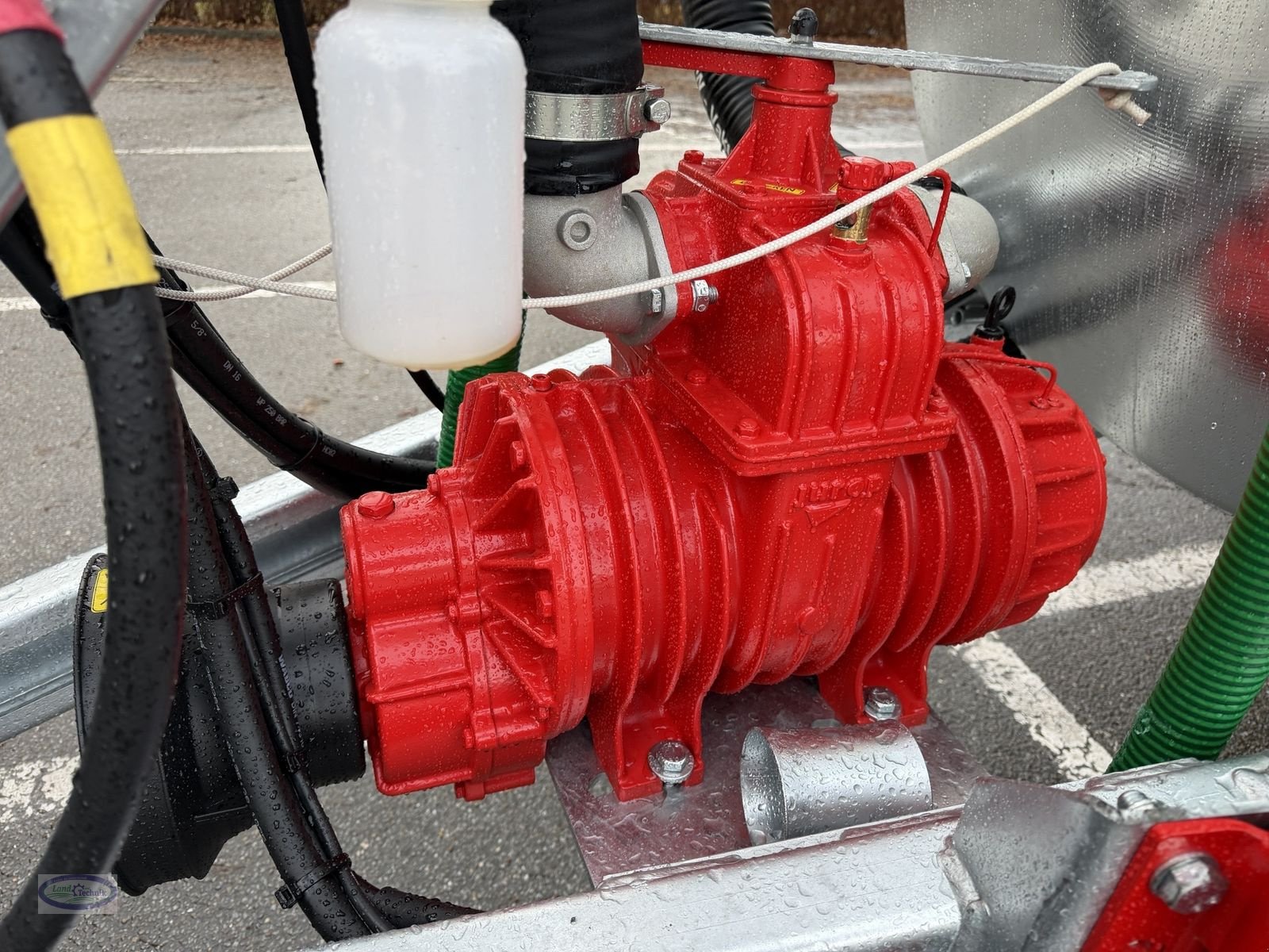 Pumpfass Türe ait Vakutec VA 7300, Neumaschine içinde Münzkirchen (resim 7)