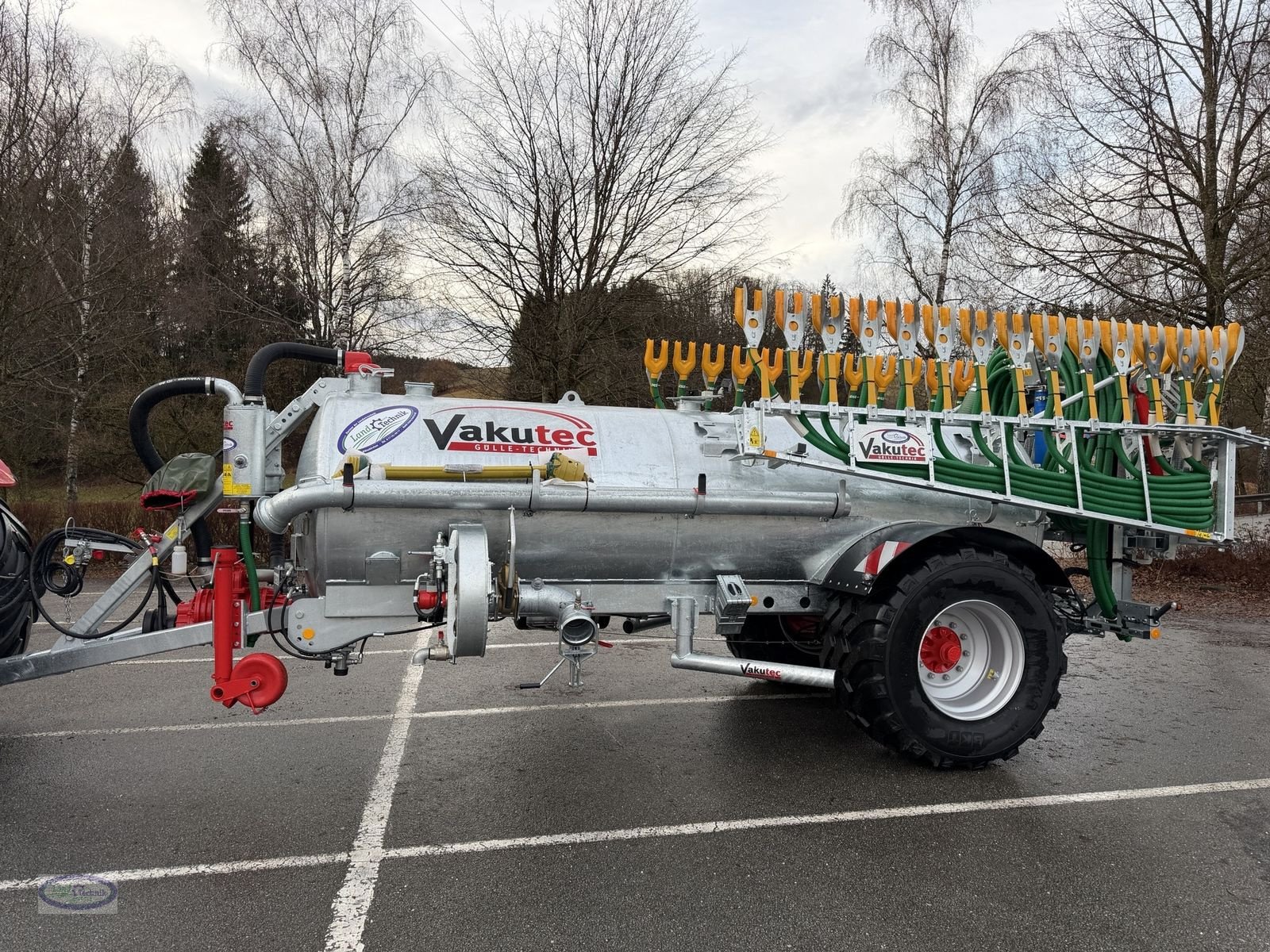 Pumpfass Türe ait Vakutec VA 7300, Neumaschine içinde Münzkirchen (resim 2)