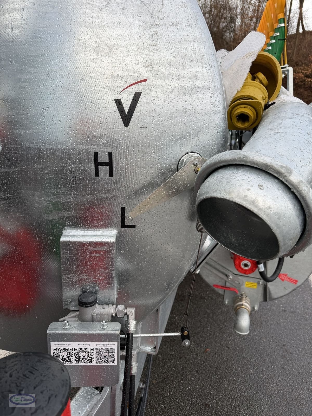 Pumpfass Türe ait Vakutec VA 7300, Neumaschine içinde Münzkirchen (resim 5)