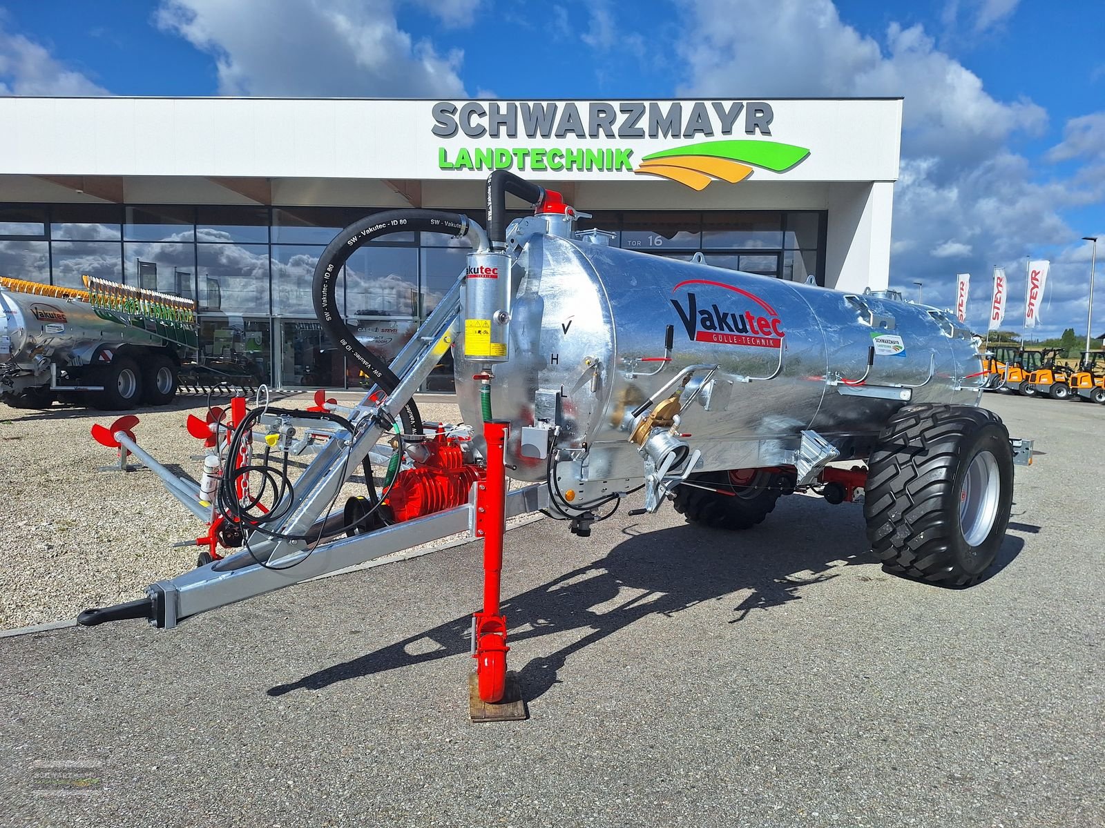 Pumpfass des Typs Vakutec VA 7300, Neumaschine in Gampern (Bild 2)