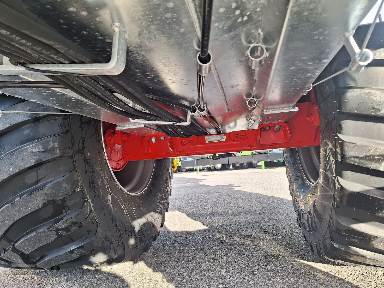 Pumpfass des Typs Vakutec VA 8600 P + Schlepps, Neumaschine in Gampern (Bild 12)