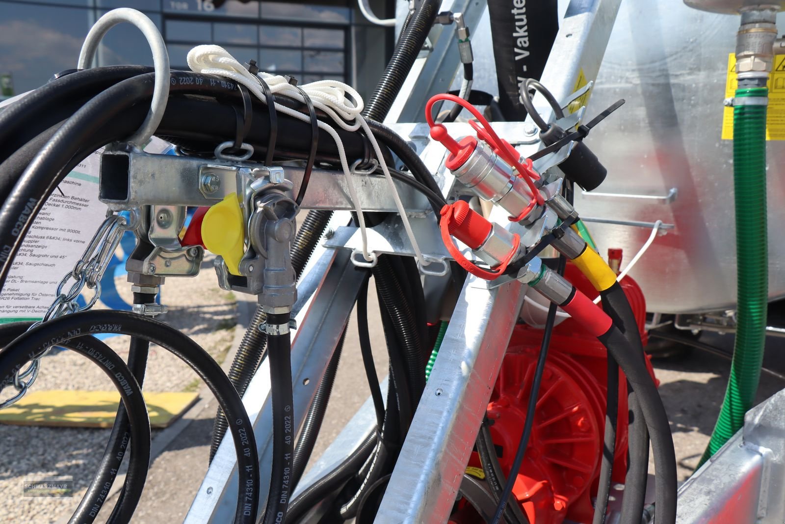 Pumpfass typu Vakutec VA 8600 + Schleppschuh, Neumaschine v Gampern (Obrázek 9)