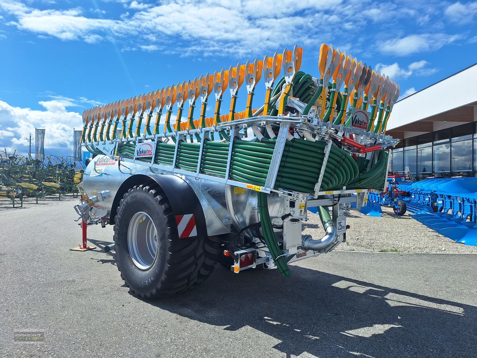 Pumpfass del tipo Vakutec VA 8600 + Schleppschuhverteiler, Neumaschine In Gampern (Immagine 11)