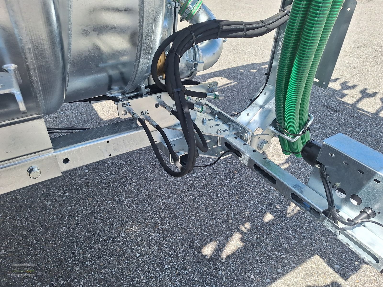 Pumpfass del tipo Vakutec VA 8600 + Schleppschuhverteiler, Neumaschine In Gampern (Immagine 19)