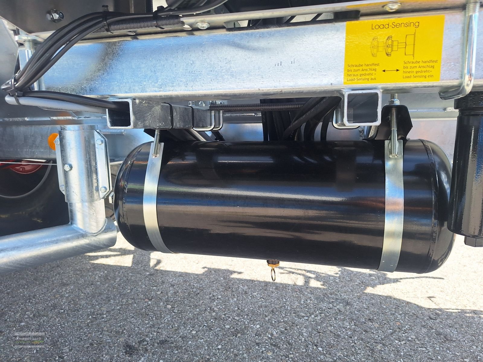 Pumpfass del tipo Vakutec VA 8600 + Schleppschuhverteiler, Neumaschine In Gampern (Immagine 31)