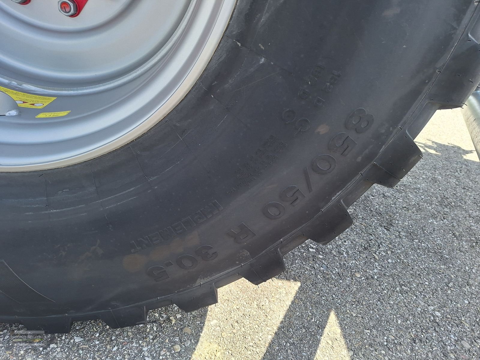 Pumpfass del tipo Vakutec VA 8600 + Schleppschuhverteiler, Neumaschine In Gampern (Immagine 9)